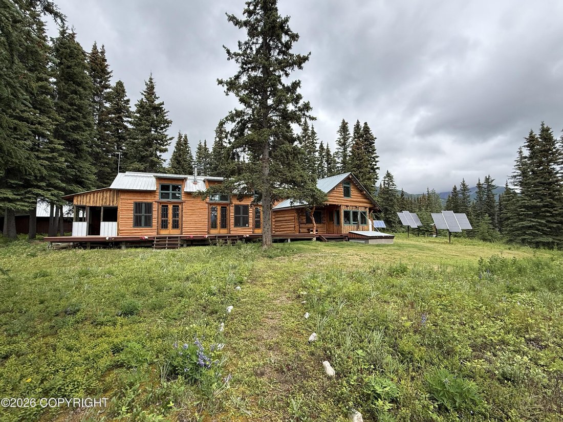 House in McCarthy, Alaska, United States 5 - 18175600
