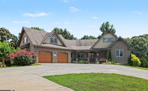 House in Cleveland, Georgia, United States 1