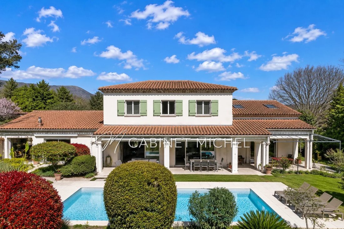 Villa in Nord, Roquefort-les-Pins, France 3 - 18391971