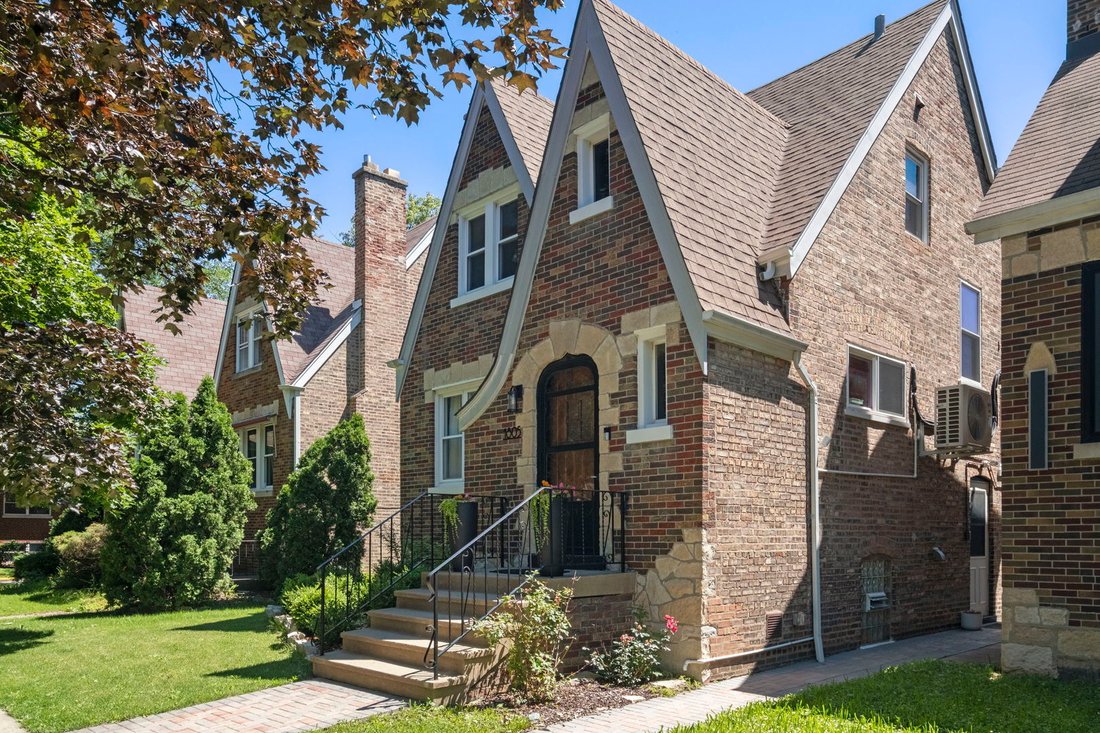 House in Berwyn, Illinois, United States 1 - 18394793