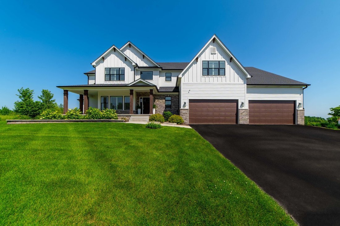 House in Oswego, Illinois, United States 2 - 18394626