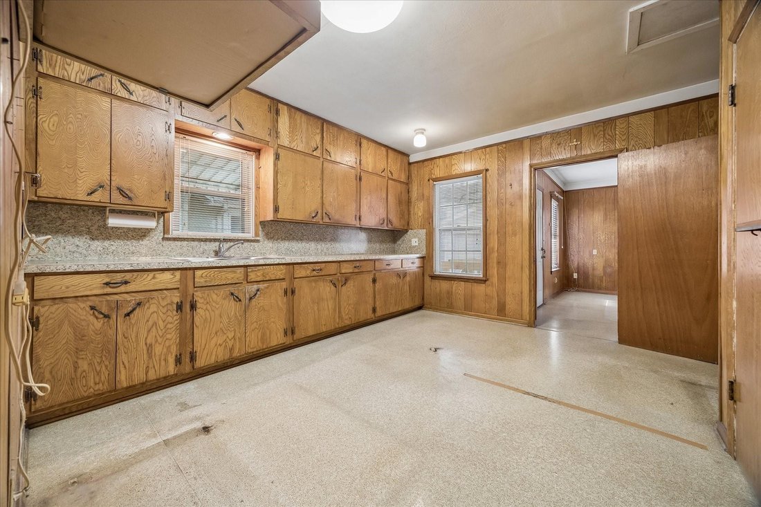 House in Houston, Texas, United States 5 - 18396071