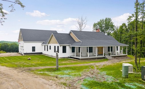 House in Franklin, New Hampshire, United States 1
