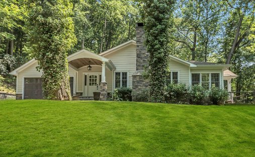 House in Upper Brookville, New York, United States 1