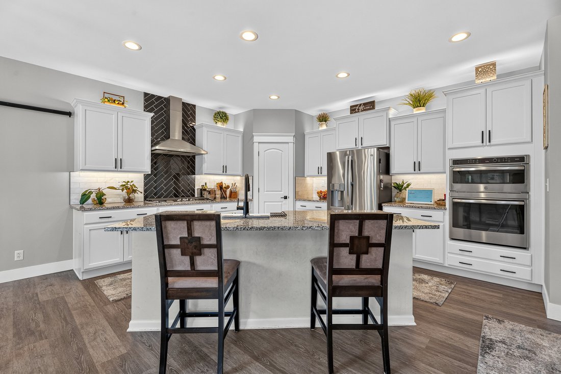 House in Pingree Grove, Illinois, United States 5 - 18394724