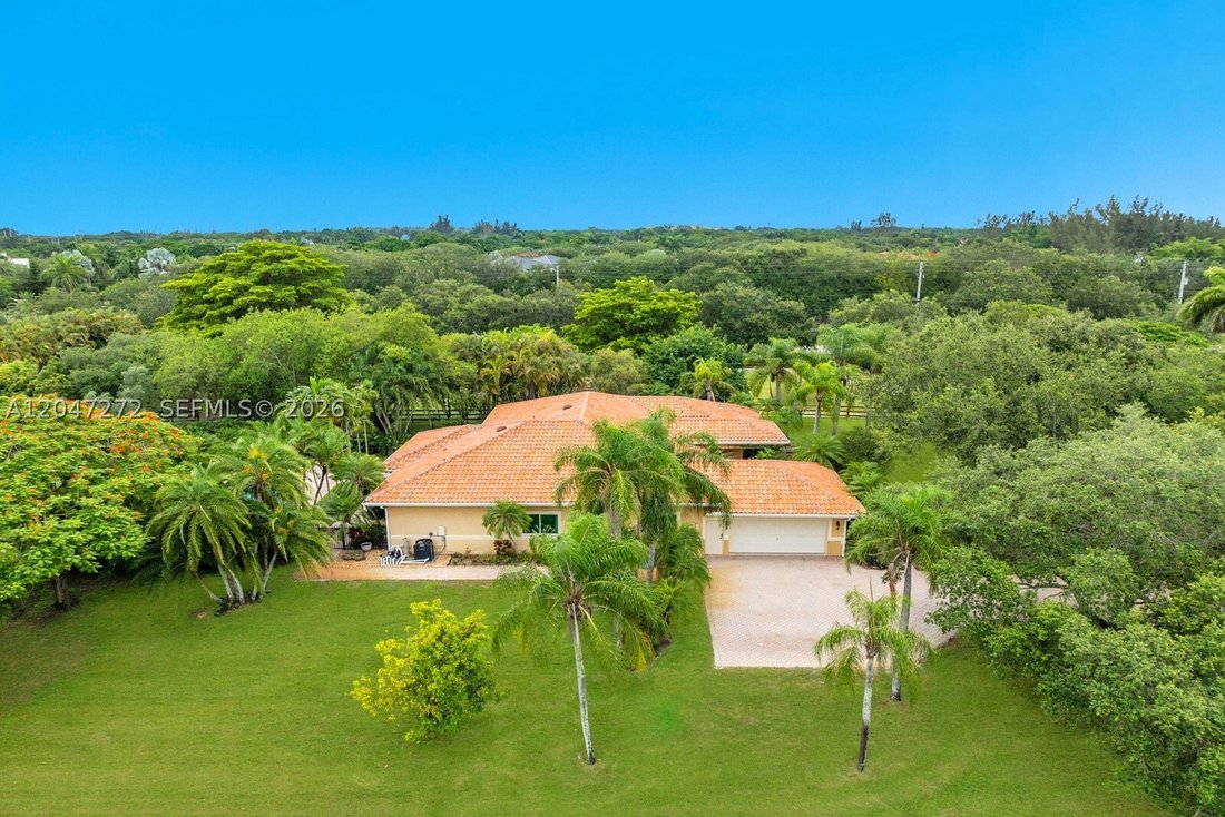 House in Southwest Ranches, Florida, United States 5 - 18396189