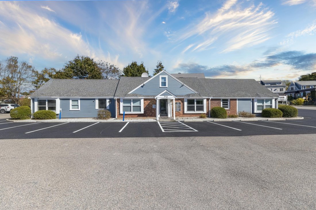 House in Barnstable, Massachusetts, United States 1 - 18390391
