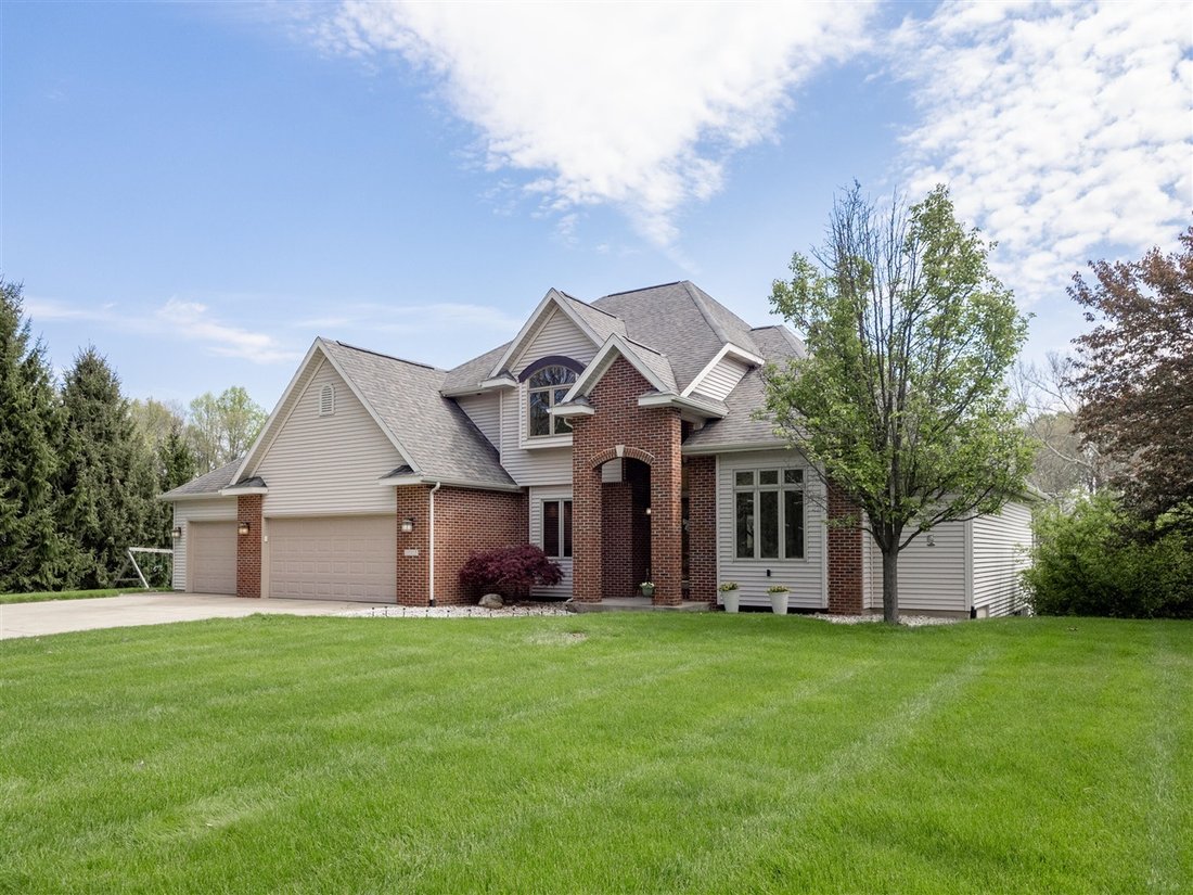 House in Schoolcraft, Michigan, United States 2 - 18396045