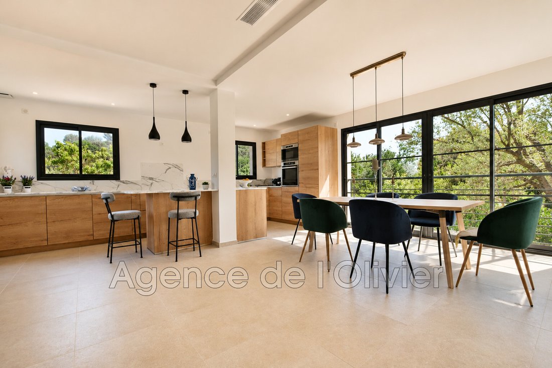 Villa in Valbonne, Provence-Alpes-Côte d'Azur, France 3 - 18391500