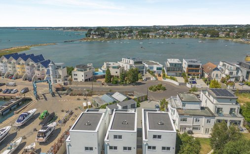 Casa a Lilliput, Poole, Inghilterra 1