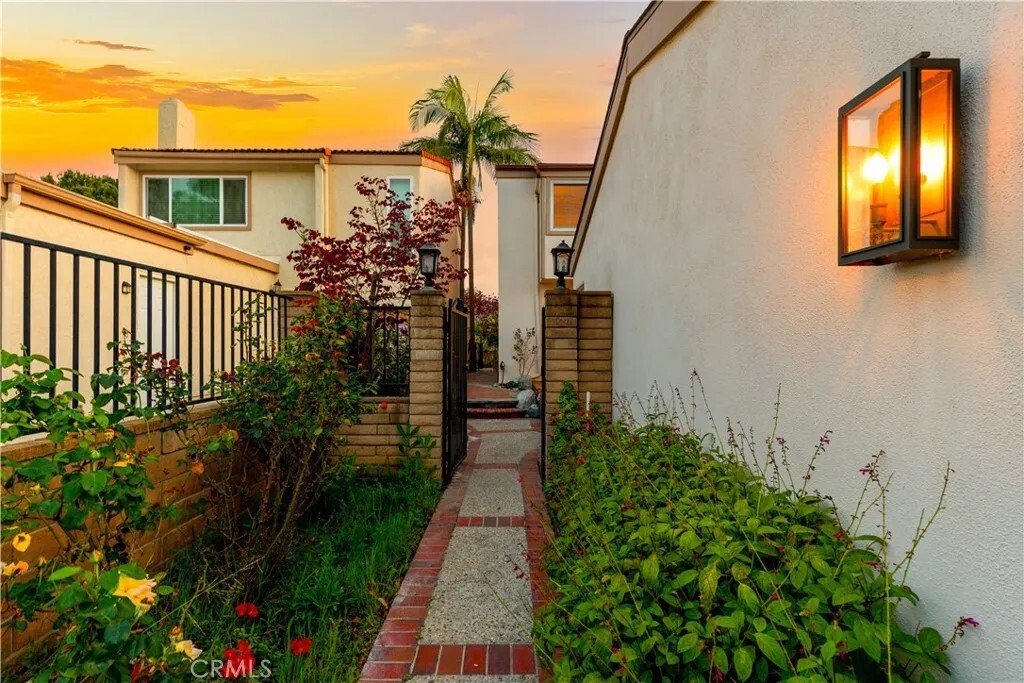 House in Irvine, California, United States 3 - 18392228