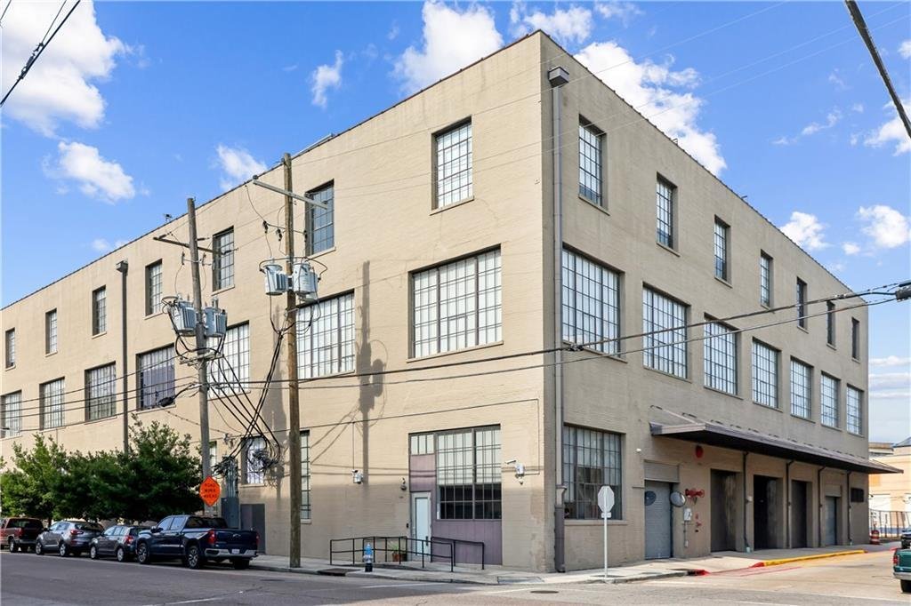 Condo in New Orleans, Louisiana, United States 1 - 18394577