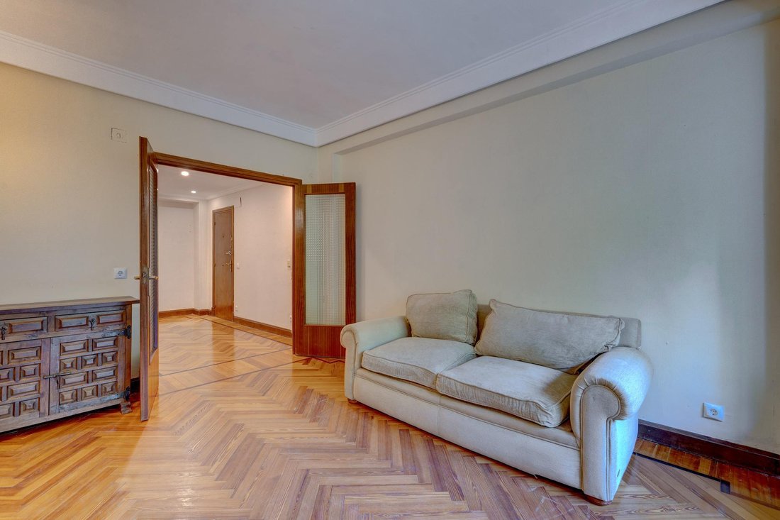 Apartment in Centro, Donostia-San Sebastian, Spain 5 - 18390749