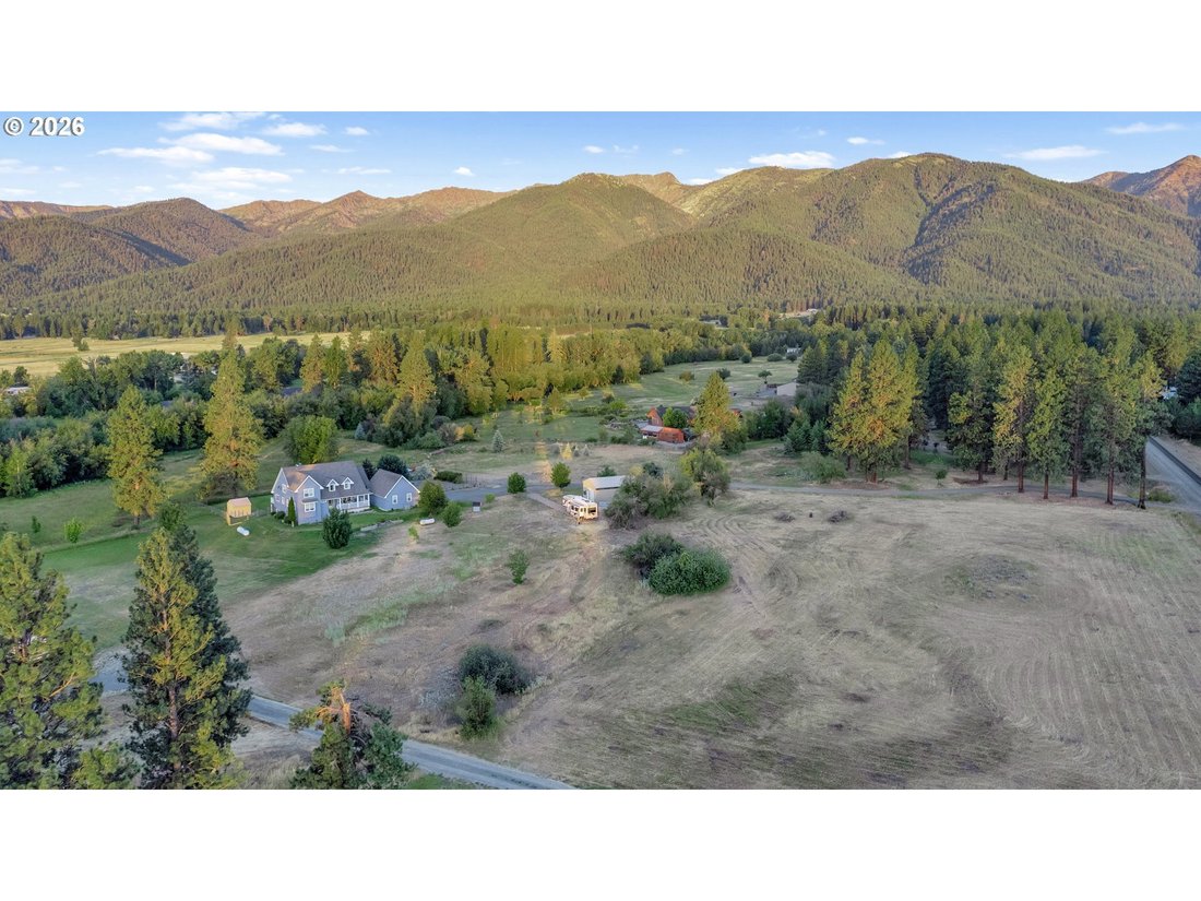 House in Baker City, Oregon, United States 2 - 18051159