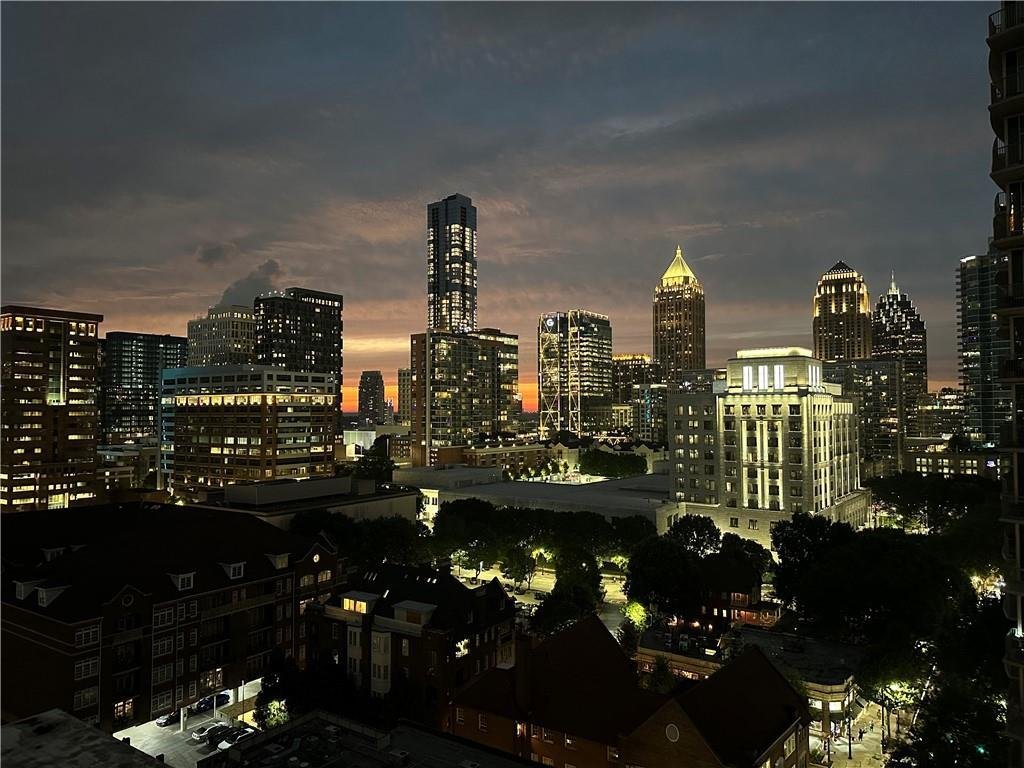 Condo in Atlanta, Georgia, United States 1 - 18365710