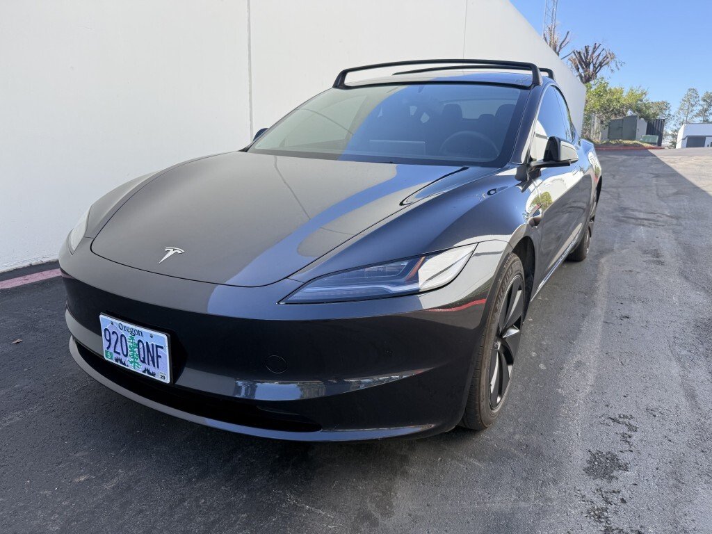 Tesla Model 3 in San Diego, CA, United States 1 - 18391351
