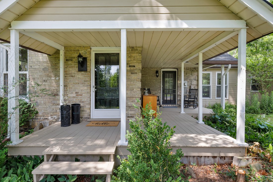 House in Whitchurch-Stouffville, Ontario, Canada 2 - 18393693