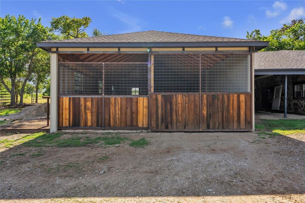 House in Weatherford, Texas, United States 2 - 18396423