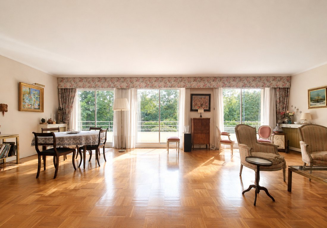 Apartment in Fontenay-sous-Bois, Ile-de-France, France 2 - 18324892