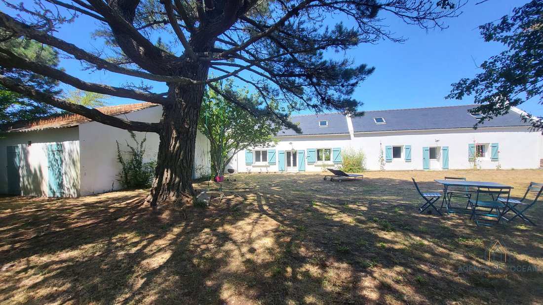 Villa in Le Palais, Brittany, France 1 - 18393408