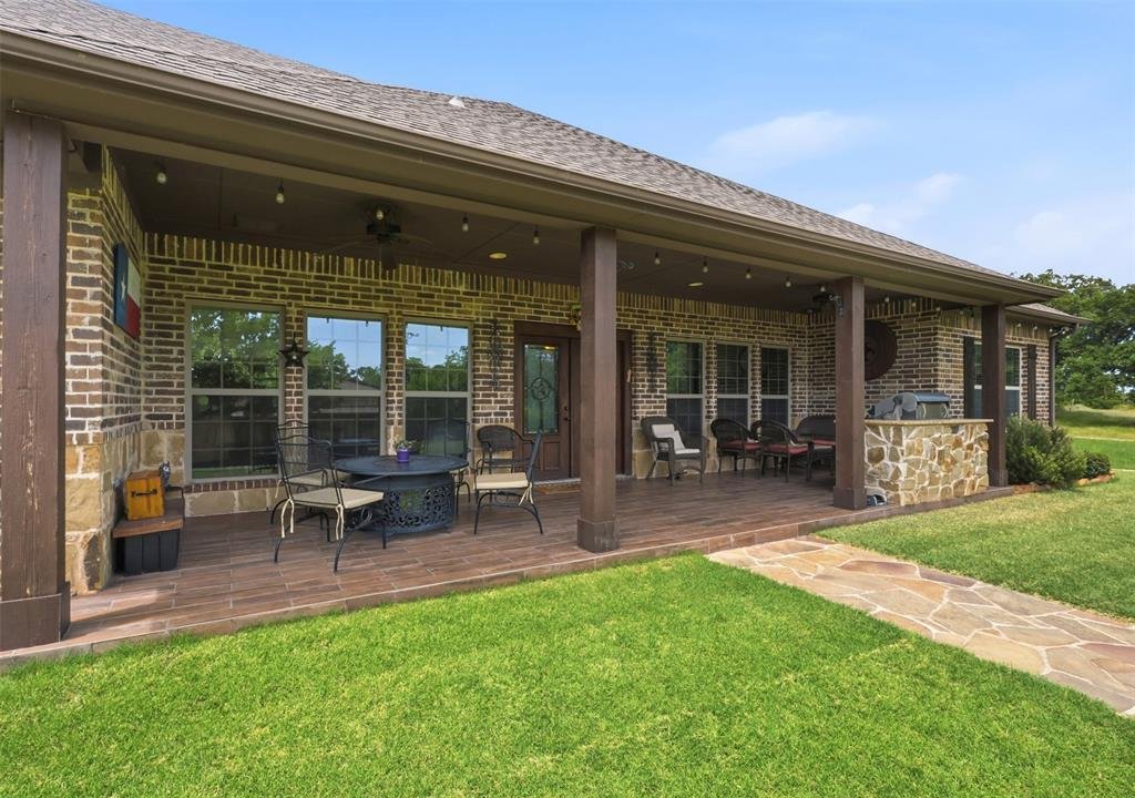 House in Weatherford, Texas, United States 2 - 18396273