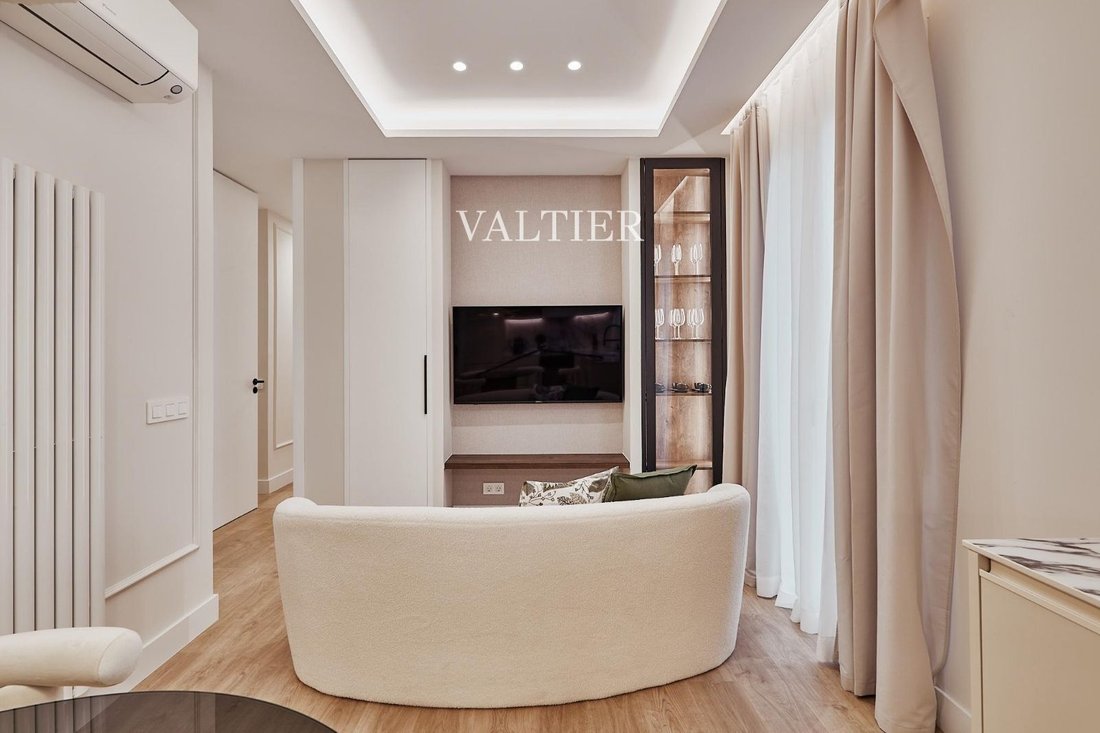 Apartment in Barrio Salamanca, Madrid, Spain 2 - 18391312