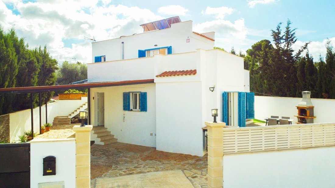 Villa in Llucmajor, Balearic Islands, Spain 1 - 18394984
