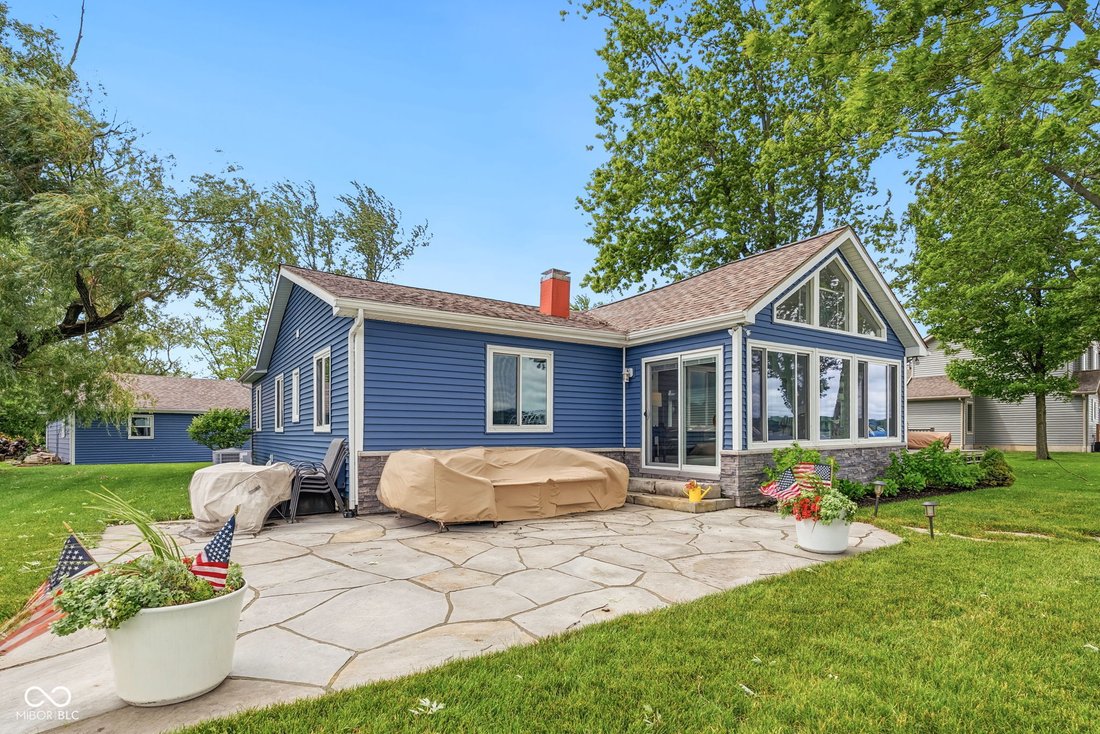 House in Wolcottville, Indiana, United States 5 - 18395716