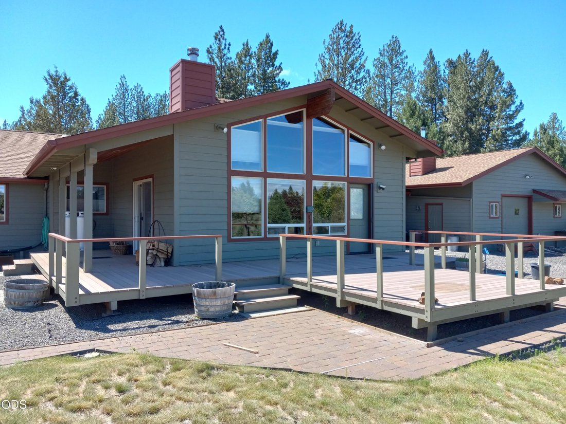 House in Sisters, Oregon, United States 3 - 18390512