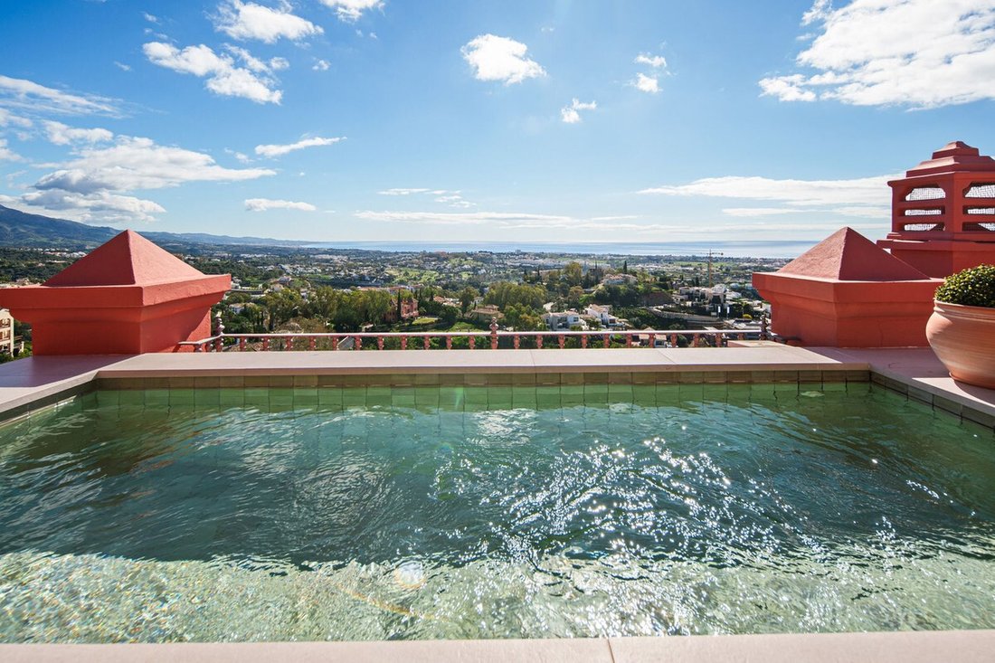 Penthouse in La Quinta, Benahavis, Andalusia 1 - 18393591