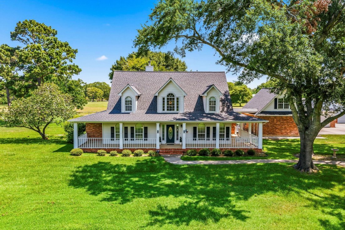 House in Willis, Texas, United States 3 - 18391771