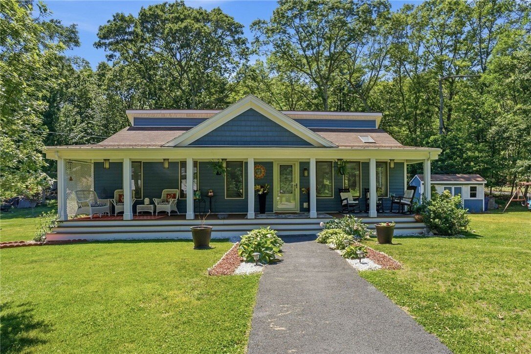House in Warwick, Rhode Island, United States 2 - 18395069