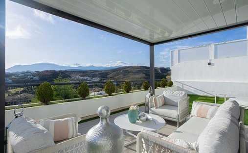 Apartment in Benahavis, Andalusia, Spain 1