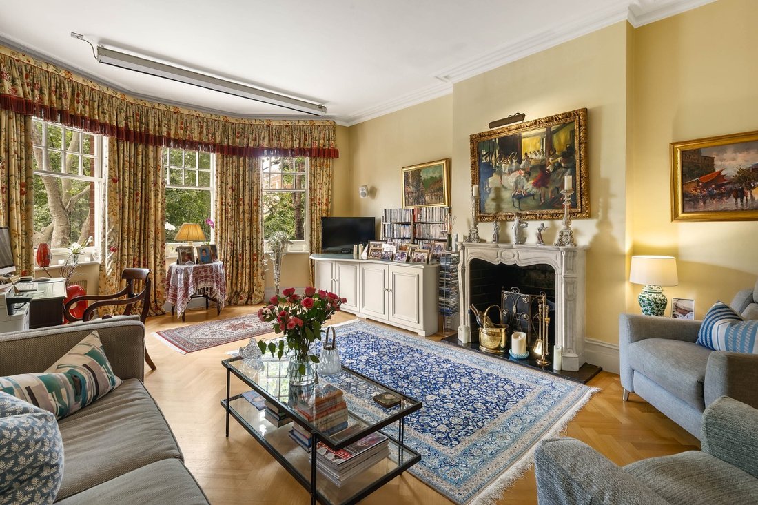 Apartment in Campden Hill, Kensington And Chelsea, England 1 - 18391862