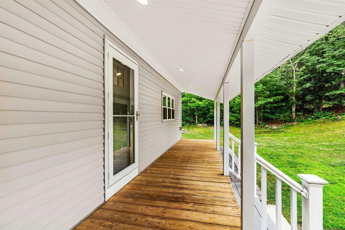 House in Londonderry, New Hampshire, United States 5 - 18395514
