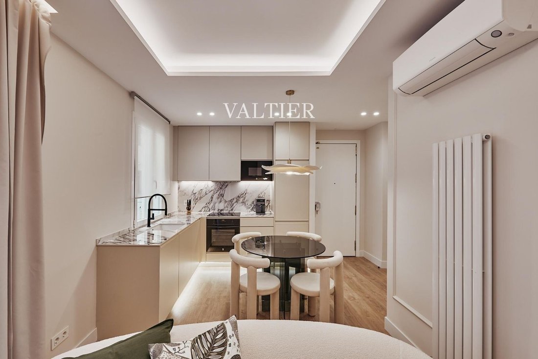 Apartment in Barrio Salamanca, Madrid, Spain 3 - 18391312