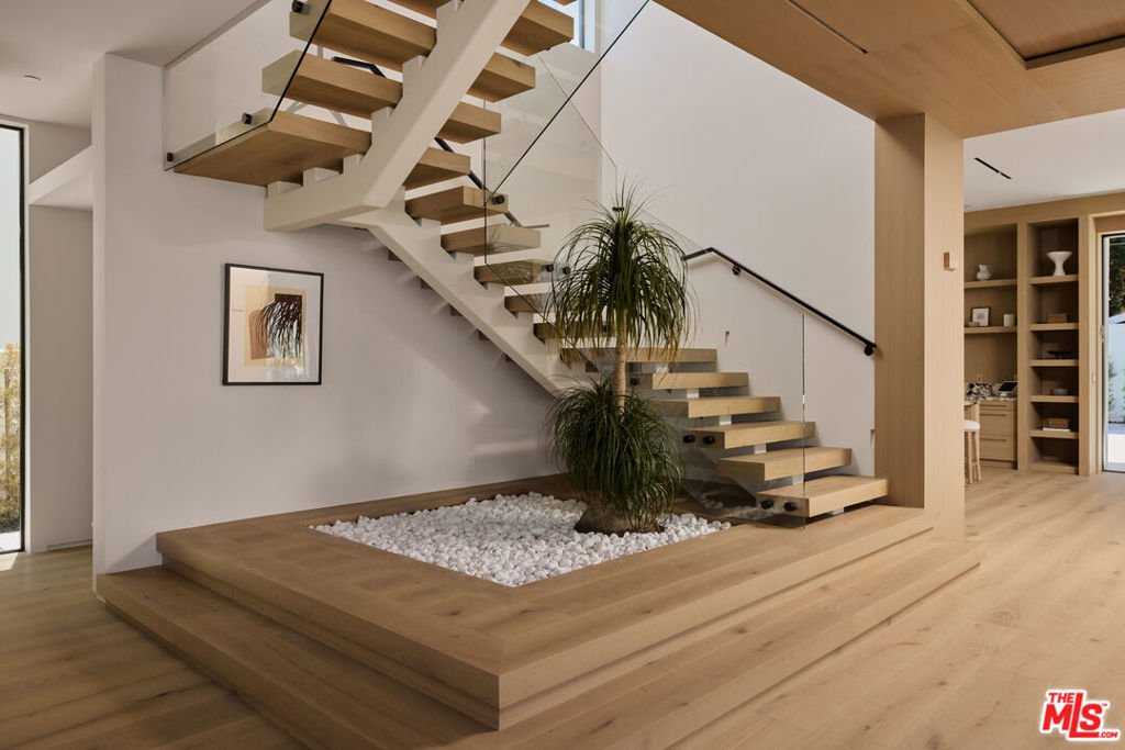 House in Los Angeles, California, United States 3 - 18395402