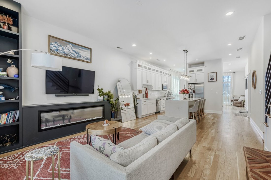 Condo in Chicago, Illinois, United States 4 - 18394707