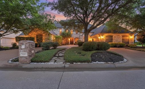 House in Mansfield, Texas, United States 1