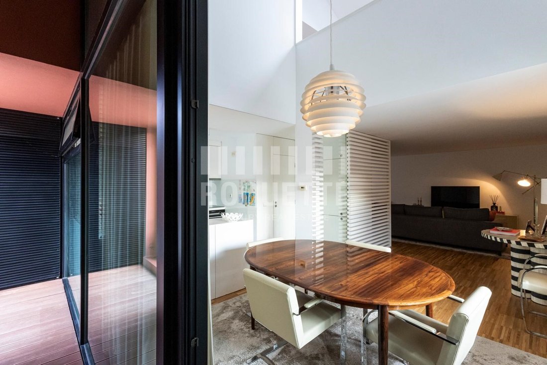 Apartment in Lordelo do Ouro e Massarelos, Porto District, Portugal 1 - 18316796