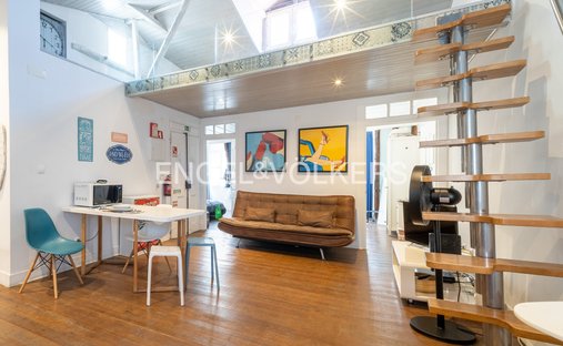Apartment in Misericordia, Lisbon, Portugal 1