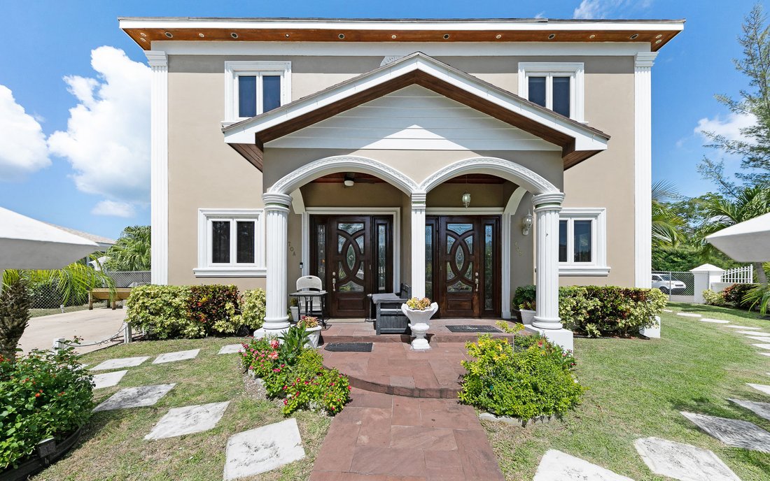 Villa in Nassau, New Providence, The Bahamas 1 - 18396992