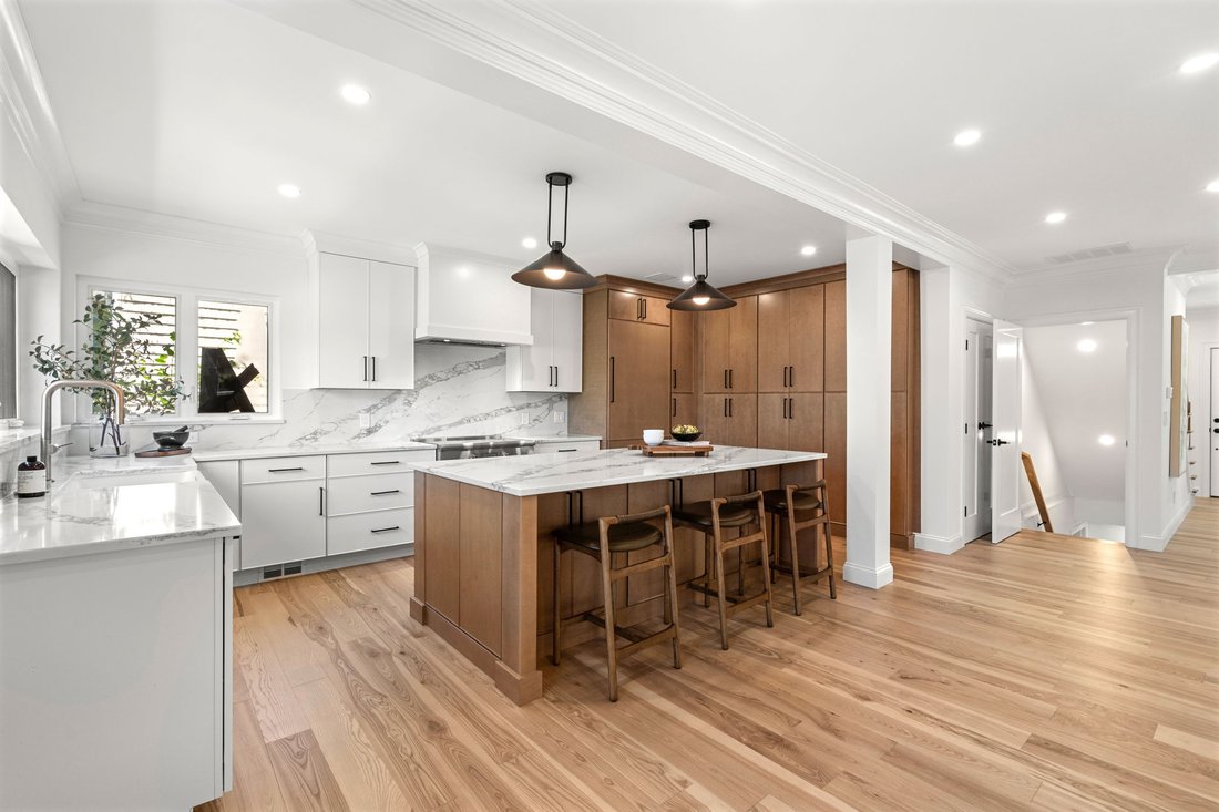 House in Watertown, Massachusetts, United States 4 - 18392313
