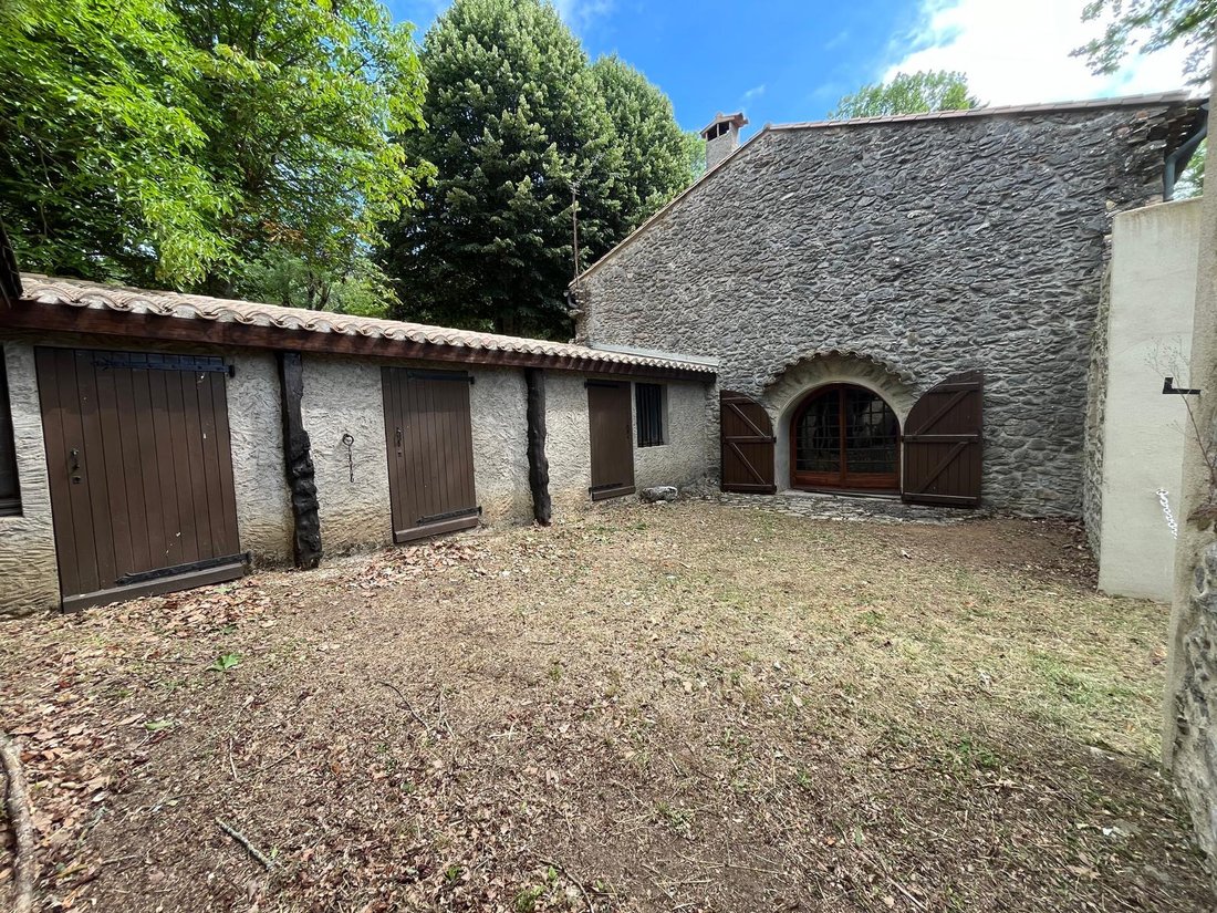 Estate in Villardebelle, Occitania, France 4 - 18392156