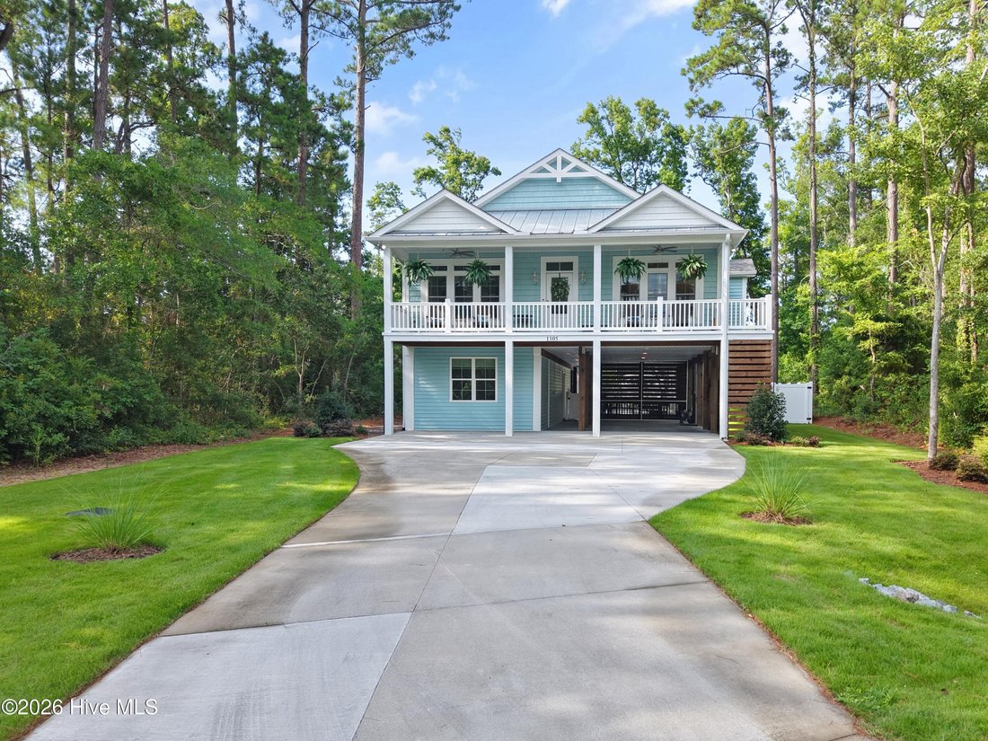 House in Oak Island, North Carolina, United States 2 - 18395560