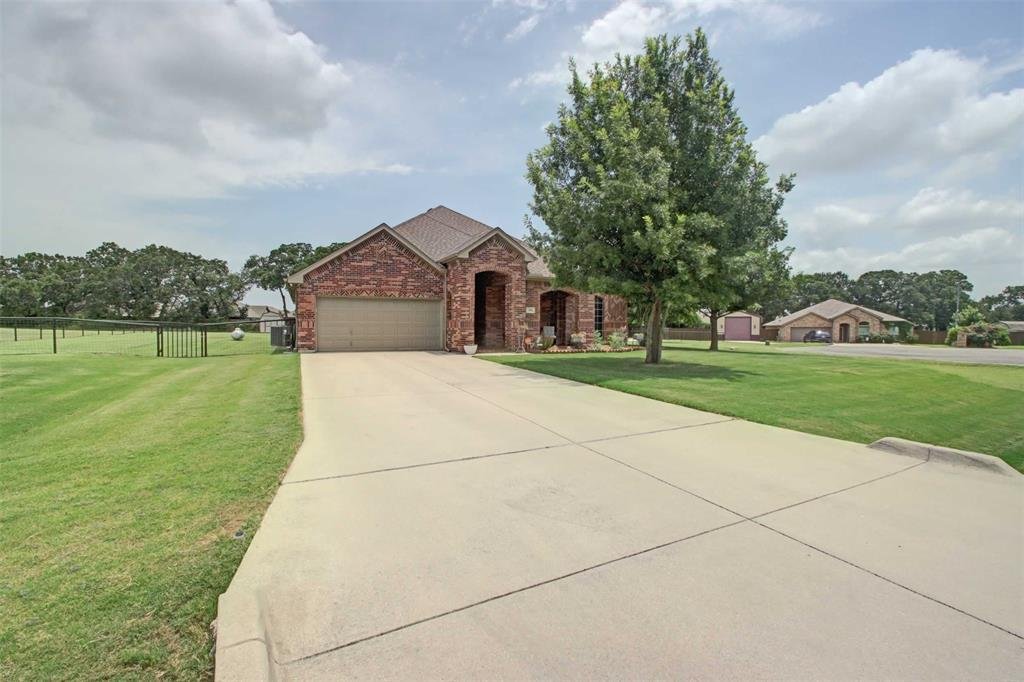 House in Azle, Texas, United States 1 - 18396338