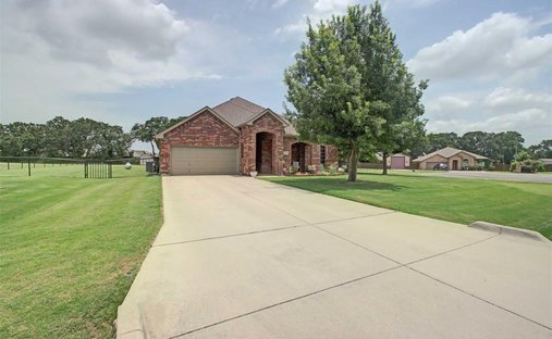 House in Azle, Texas, United States 1