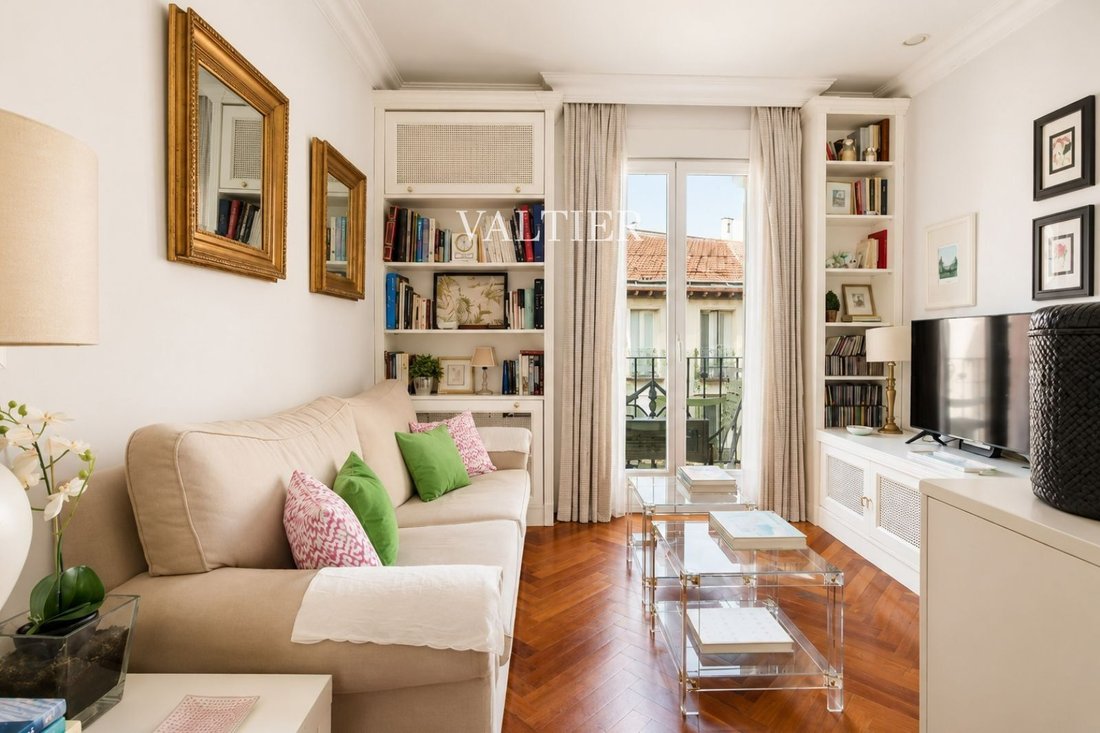 Apartment in Chamberi, Madrid, Spain 3 - 18391249