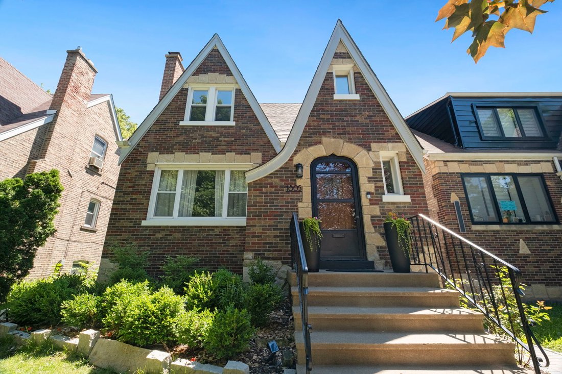 House in Berwyn, Illinois, United States 2 - 18394793