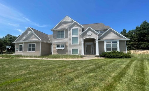House in West Olive, Michigan, United States 1